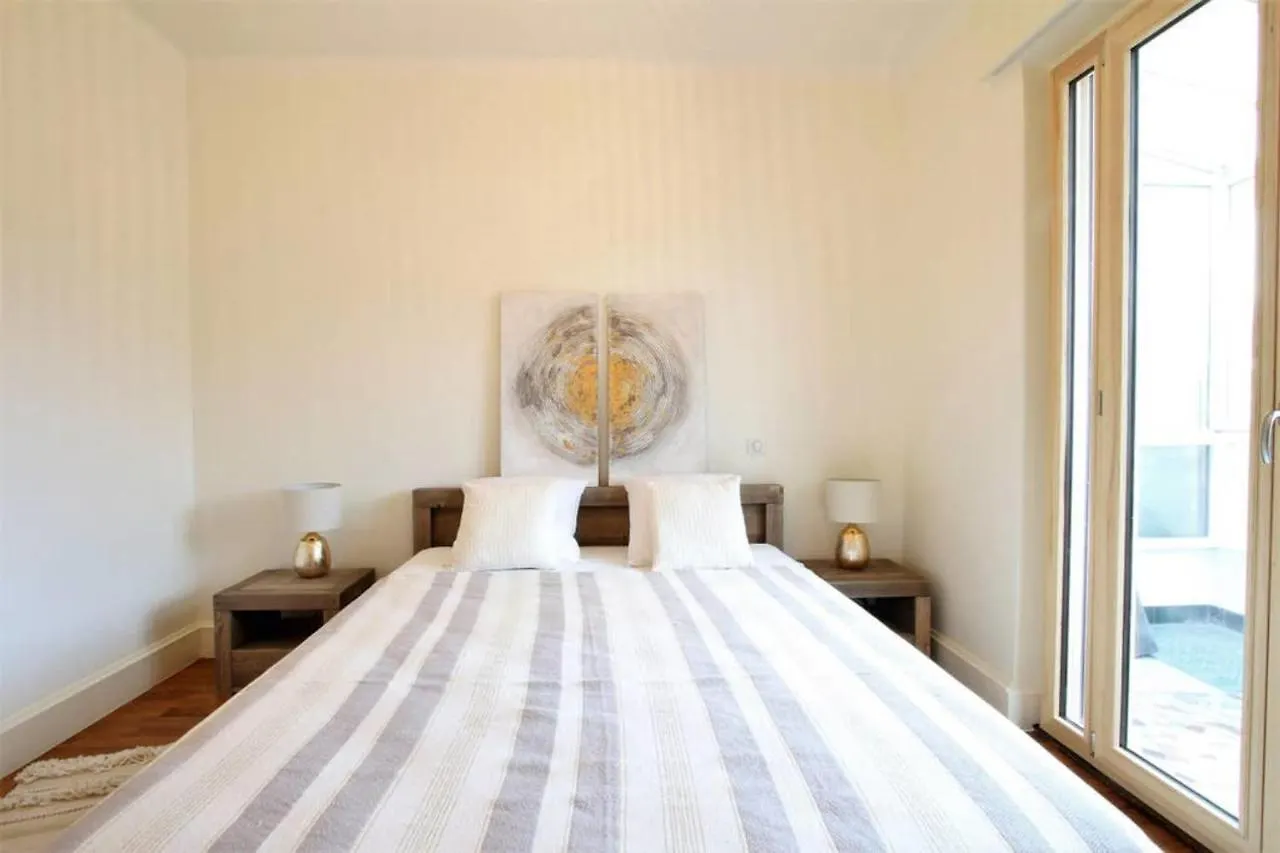 Apartment Large 5 Rooms With Garage In The City Center Annecy