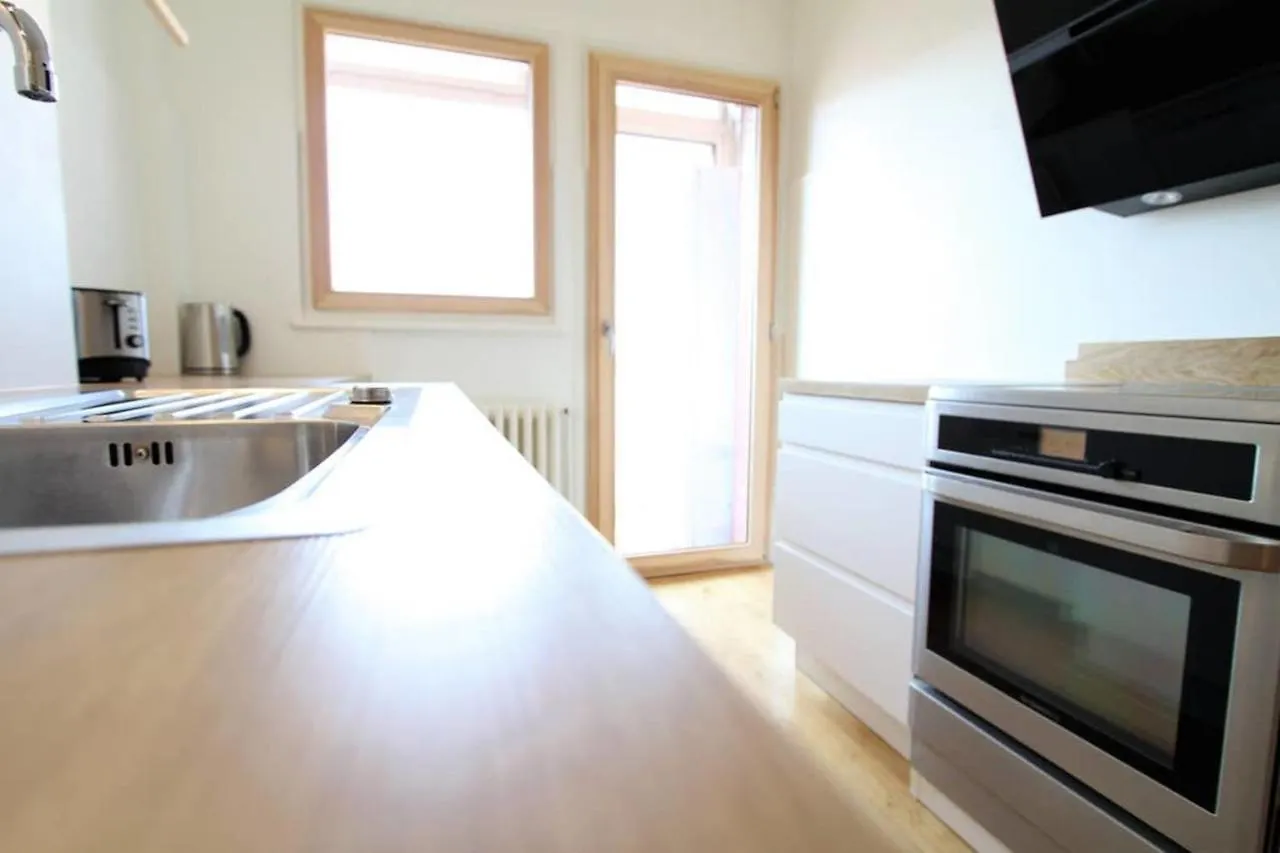 Large 5 Rooms With Garage In The City Center Annecy France