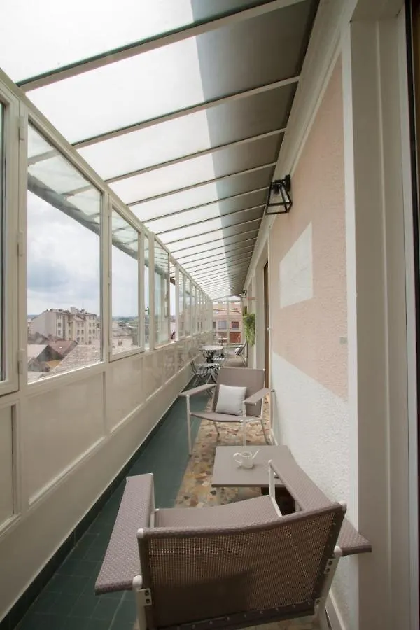Large 5 Rooms With Garage In The City Center Annecy 0*,